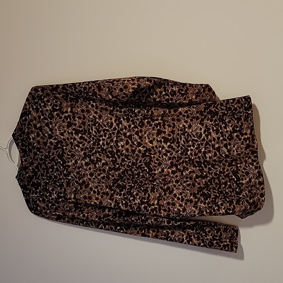 Peruvian Connection Floral Black and Brown Ruched Top - Picture 5 of 7